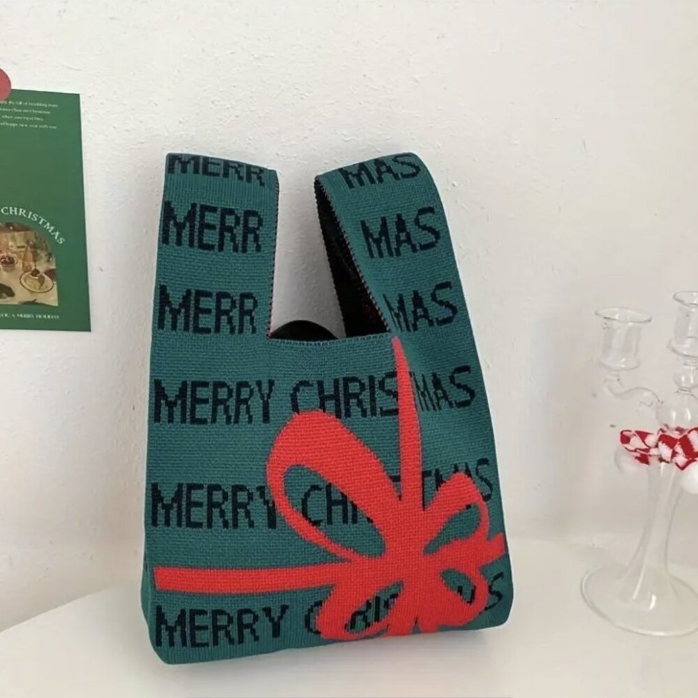 Small Red and Green Knit Christmas Present Purse NWOT